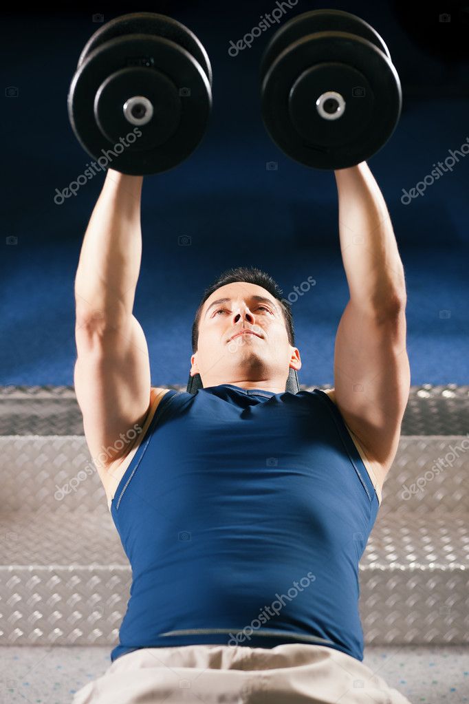 very strong and handsome man | 图库照片 08 kzenon #5052598