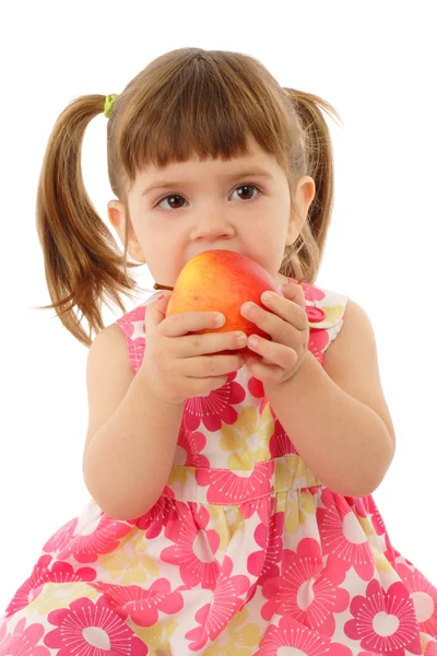Bambina Mangiando Mela Isolata Bianco — Foto Stock