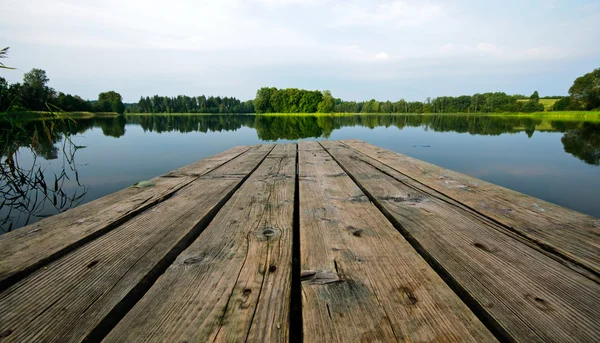 在爱沙尼亚湖上浮桥 — 图库照片