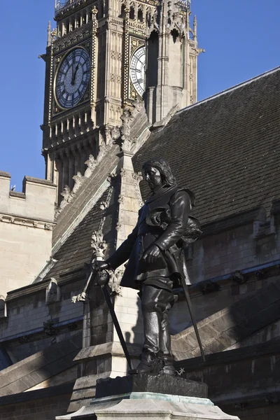 Oliver Cromwell Pomnik Pobliżu Pałacu Westminsterskiego — Zdjęcie stockowe