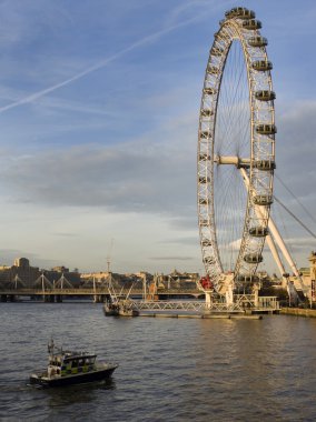 Londra gözü