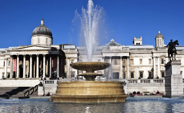Trafalgar plein in Londen — Stockfoto