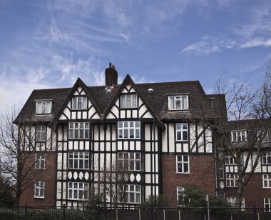 tudorstijl gebouw in Londen