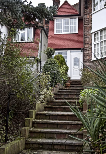 Engelsk stil hus i london — Stockfoto