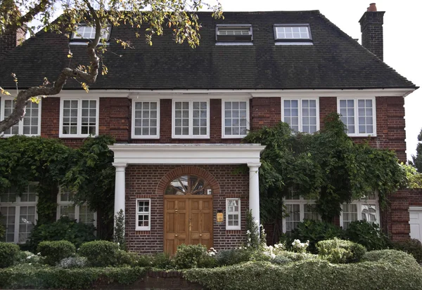 English style house in London — Stock Photo, Image