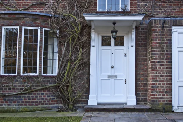 Casa de estilo inglés en Londres — Foto de Stock