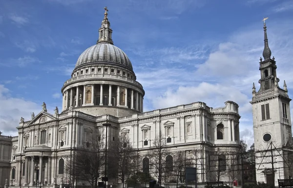 St. Paul's Cathedral from the south — Stock Photo, Image
