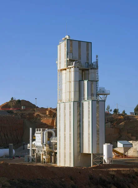 Cement Fabriek Met Bijgevoegde Groeve Werking — Stockfoto