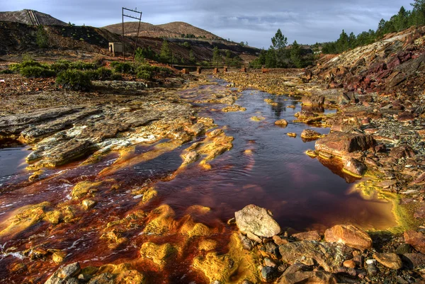 Riotinto Fluss Mit Rotem Wasser Durch Den Kupferabbau Produziert — Stockfoto