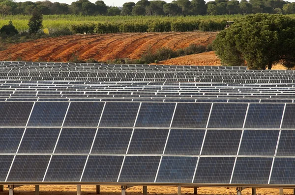 Солнечные Батареи Сельской Местности — стоковое фото
