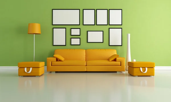 Zielony i pomarańczowy pokój dzienny — Zdjęcie stockowe