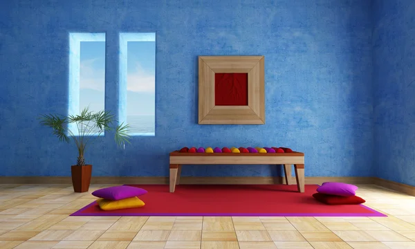 Mediterranes Blaues Wohnzimmer Mit Ethnischem Sitzteppich Und Kissen — Stockfoto