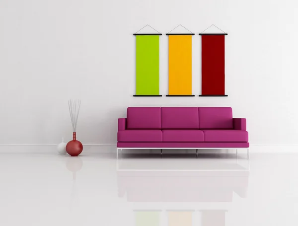 在白紫色现代沙发休闲区 — 图库照片