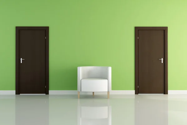 Ein Sessel und zwei Türen — Stockfoto