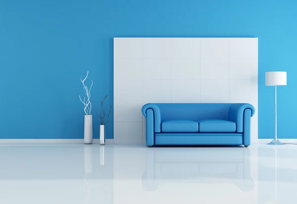 Белая и синяя гостиная — стоковое фото
