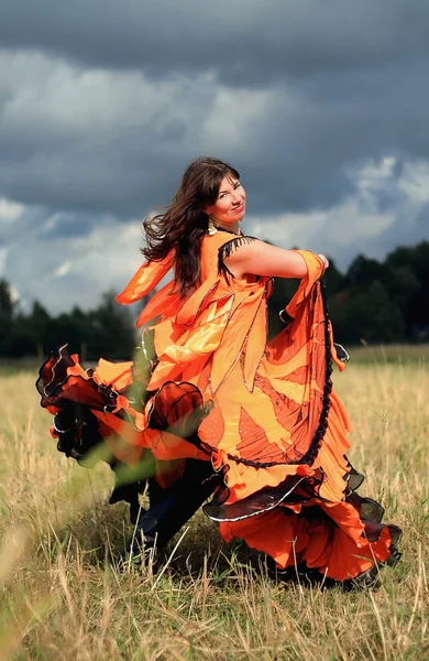 Gypsy dance — Stock Photo, Image