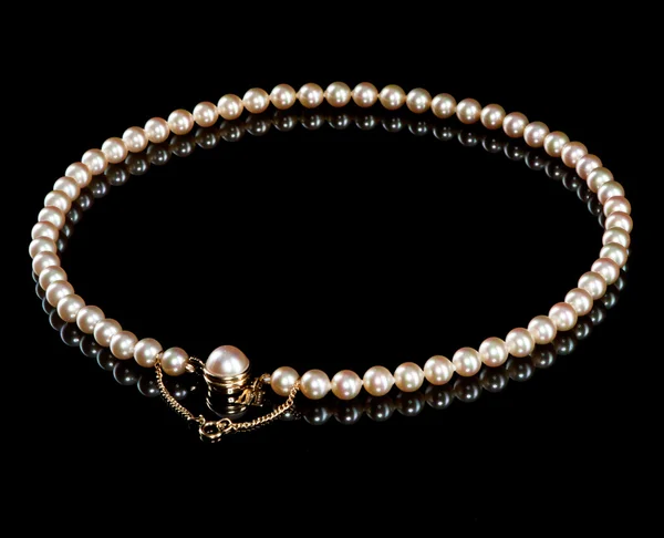 Una cadena de perlas —  Fotos de Stock