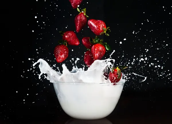 Erdbeerregen — Stockfoto