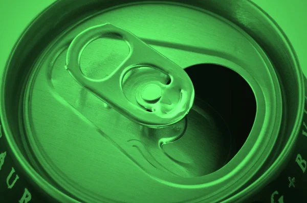 Переработка зеленого алюминия — стоковое фото