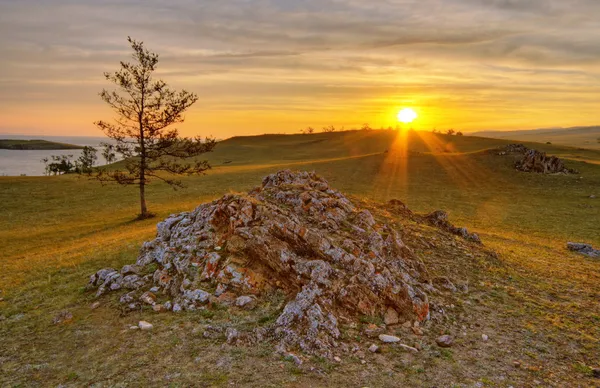 stock image Rising sun on Olkhon island, Baikal, Russia