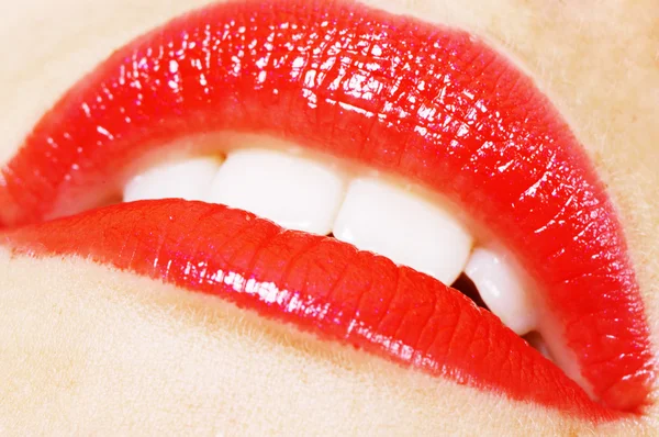 Tutkulu kadın dudaklar — Stok fotoğraf