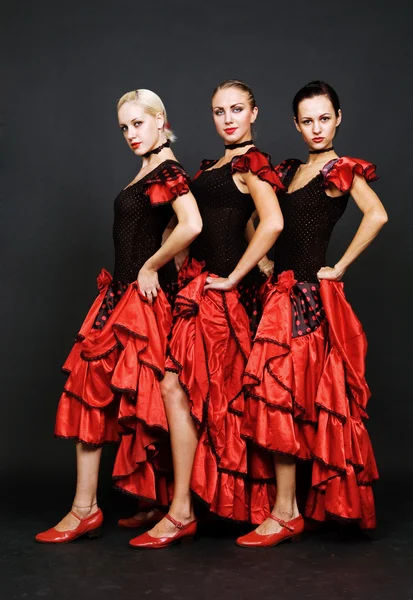 Atraente trio espanhol — Fotografia de Stock
