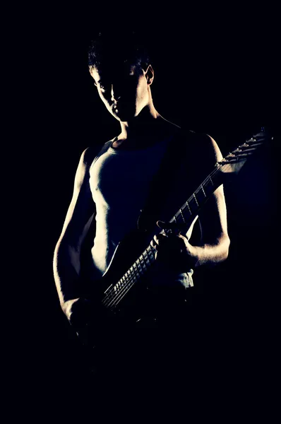 Músico de rock com guitarra — Fotografia de Stock