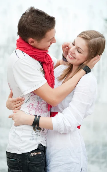 Beautiful couple embracing — Stock Photo, Image