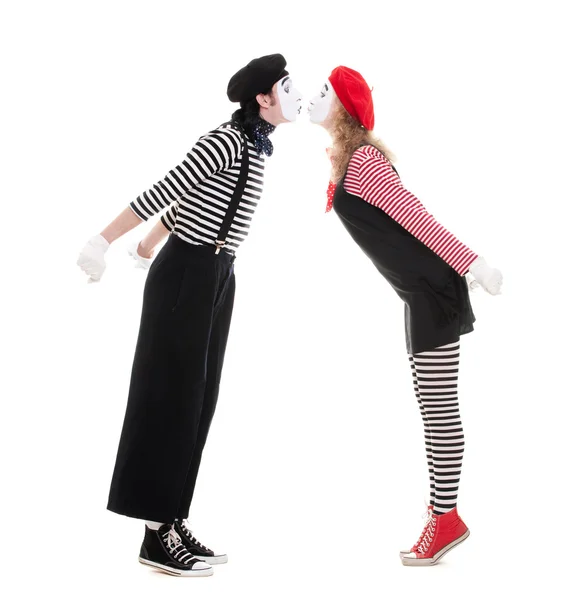 Loving couple of mimes kissing — Stock Photo, Image