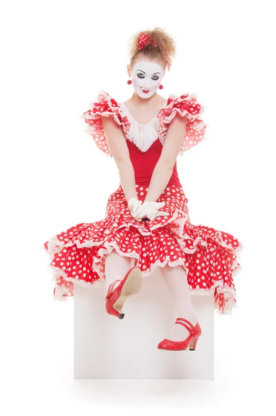 Pantomime im roten Kleid — Stockfoto