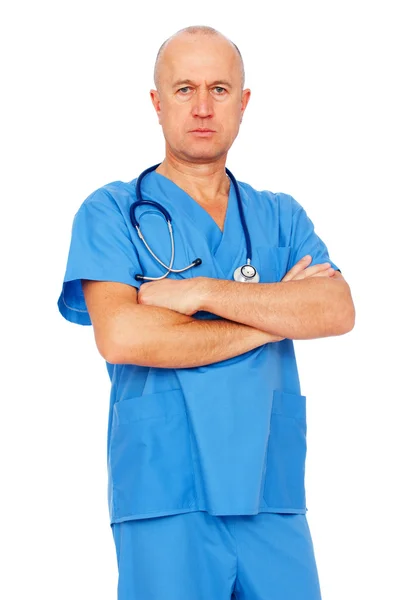 검은 셔츠에 남자의 초상화제복을 입은 의사 — 스톡 사진