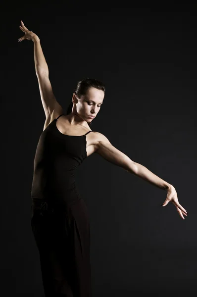 Schöne Ballerina posiert — Stockfoto