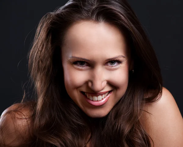 Smiley nő portréja — Stock Fotó