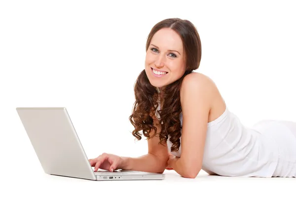 Veselý obličej žena s laptopem — Stock fotografie