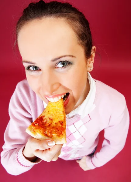 Kobieta jedzenie pizzy Sos apetyczny — Zdjęcie stockowe