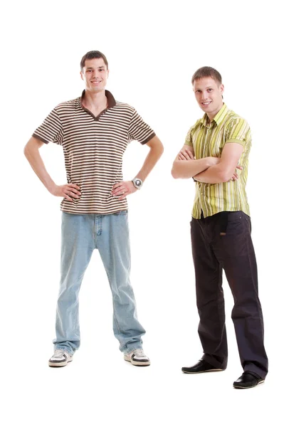 Ganzkörperporträt zweier junger Männer — Stockfoto