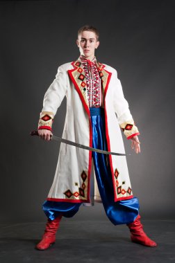 Silahlı genç kazak Ulusal Ukrayna Giydir