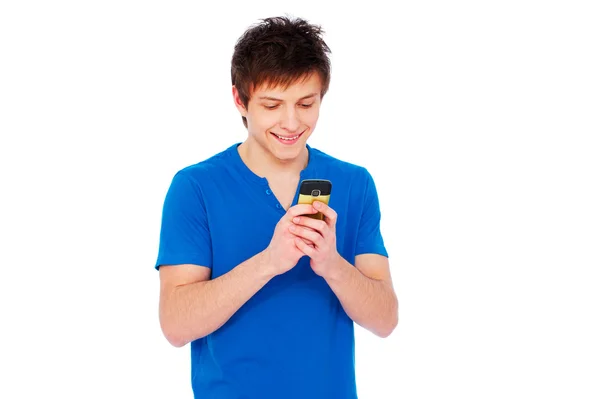 Mensajería de texto hombre en el teléfono móvil — Foto de Stock