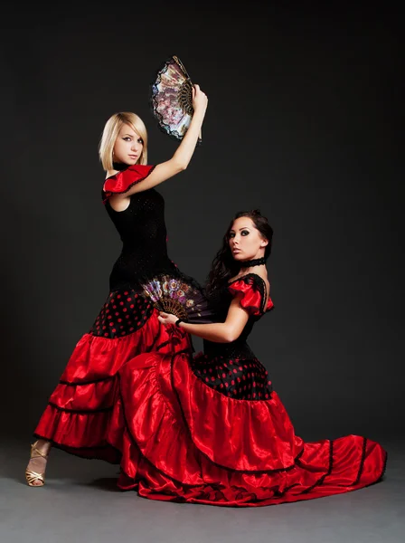 Dos bailarinas españolas sexy — Foto de Stock