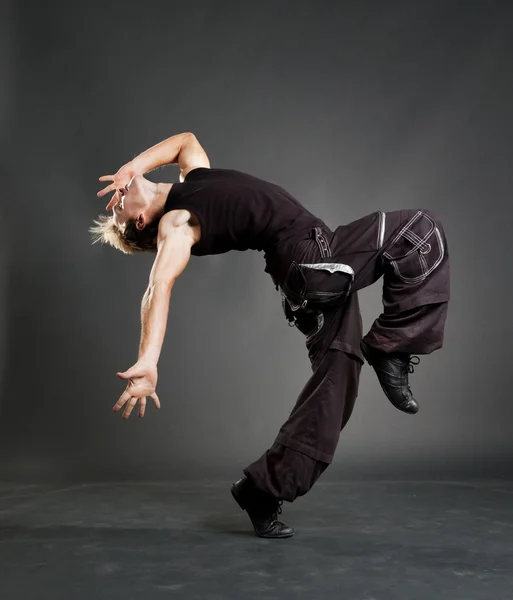 Hip-hop adam gösteren serin hareket — Stok fotoğraf