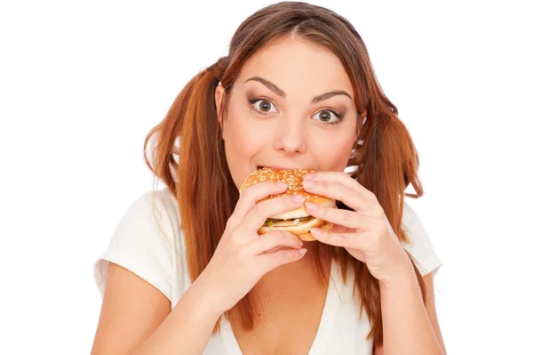 Mulher com hambúrguer. isolado em branco — Fotografia de Stock