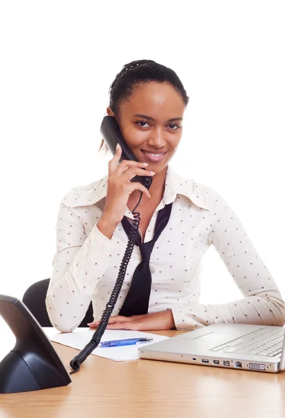 Smiley woman talking on the phone — Stock Photo, Image