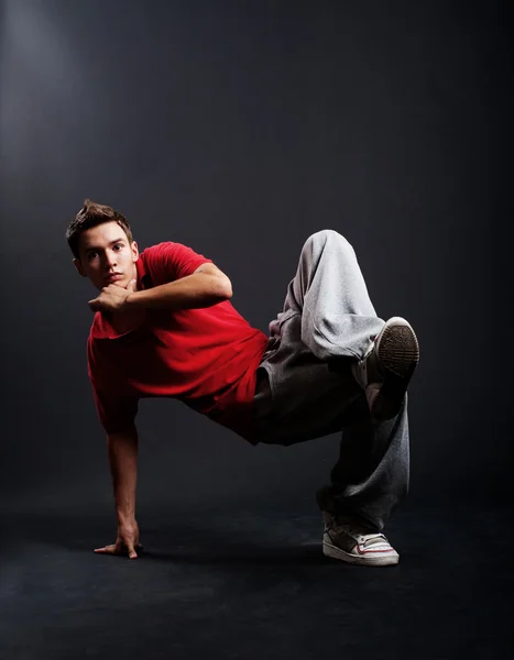 Cool breakdancer em pose — Fotografia de Stock