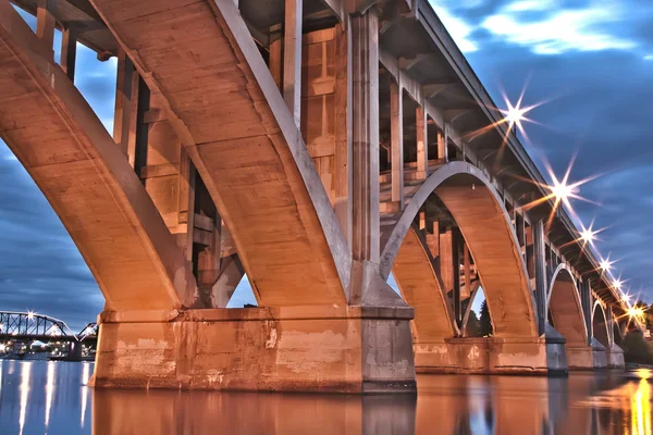 Most za soumraku — Stock fotografie