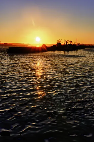 Solnedgång på san diego harbor — Stockfoto