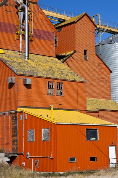 Elevador de grano naranja — Foto de Stock