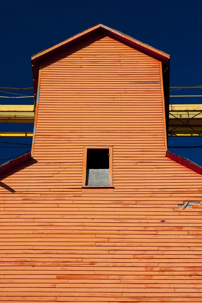 橙色谷物升降机 — 图库照片