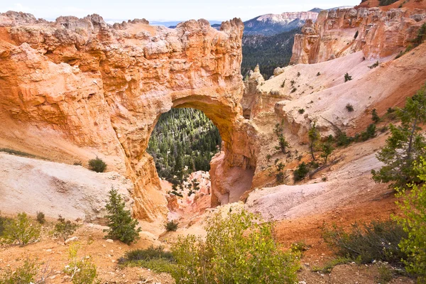 bryce canyon milli park, doğal köprü