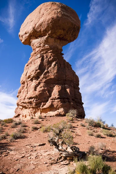 Balanced Rock en el Parque Nacional Arches — Foto de Stock