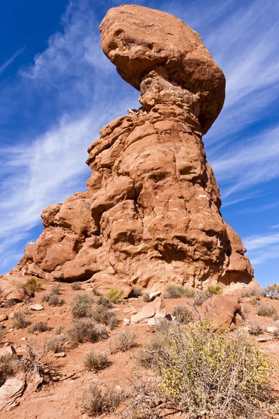 Balanced Rock at Arches National Park — Stock Photo, Image